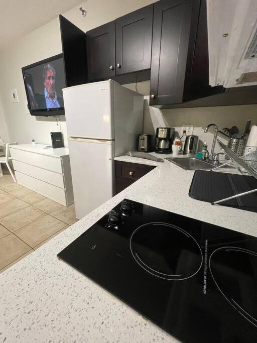Charming Studio City View! Miami Beach Extérieur photo